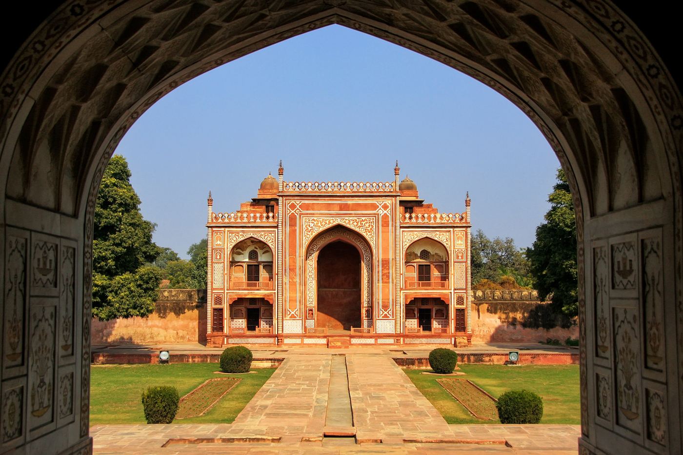 Taj Mahal & Agra — A Full-Day City Tour — photo 3