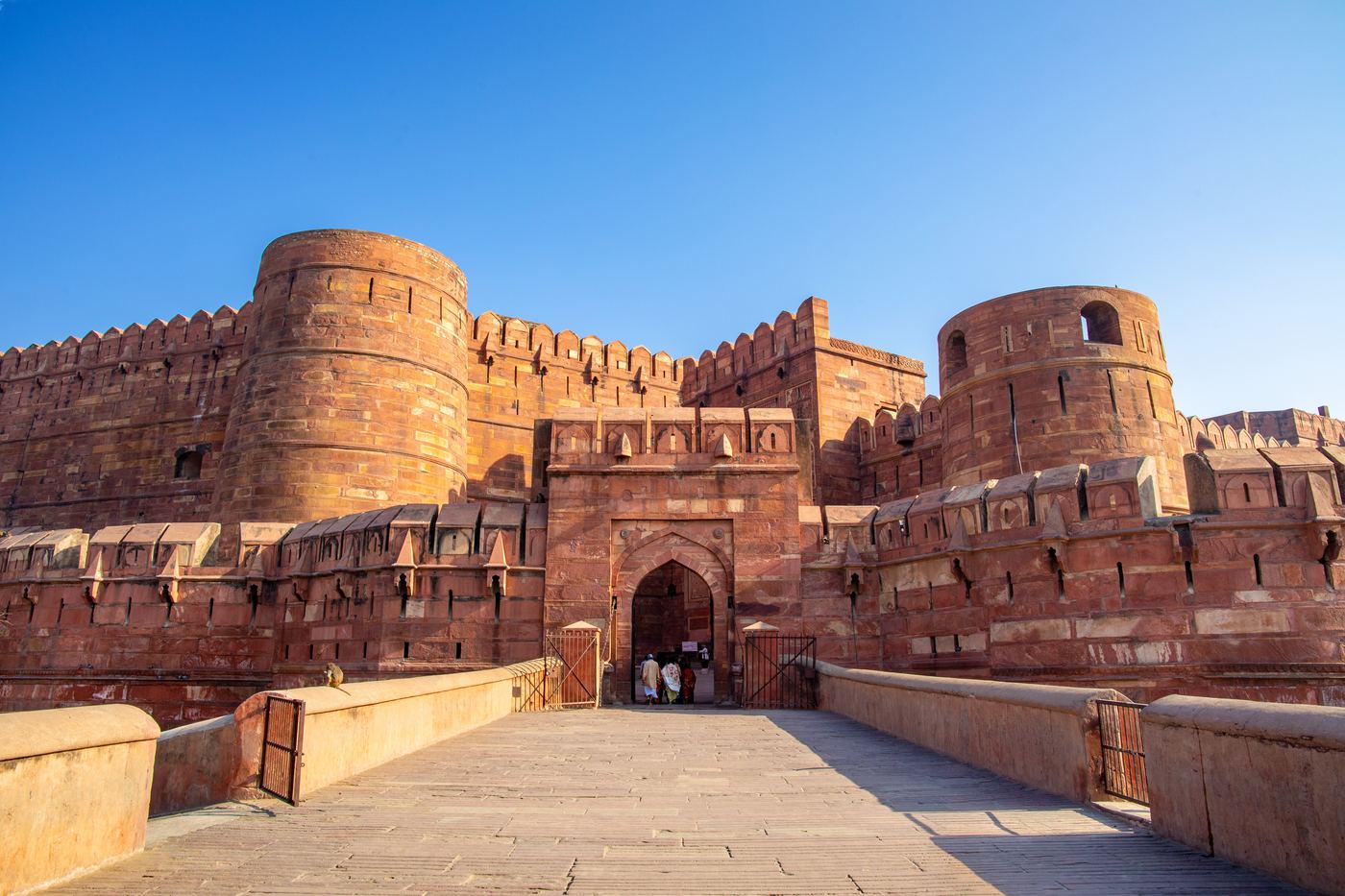 Visit Agra Fort — UNESCO World Heritage Site